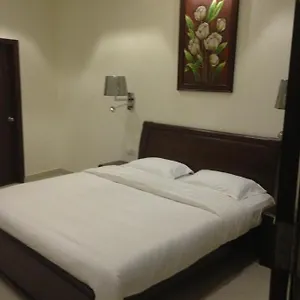 https://red-horse.top-gurgaonhotels.com